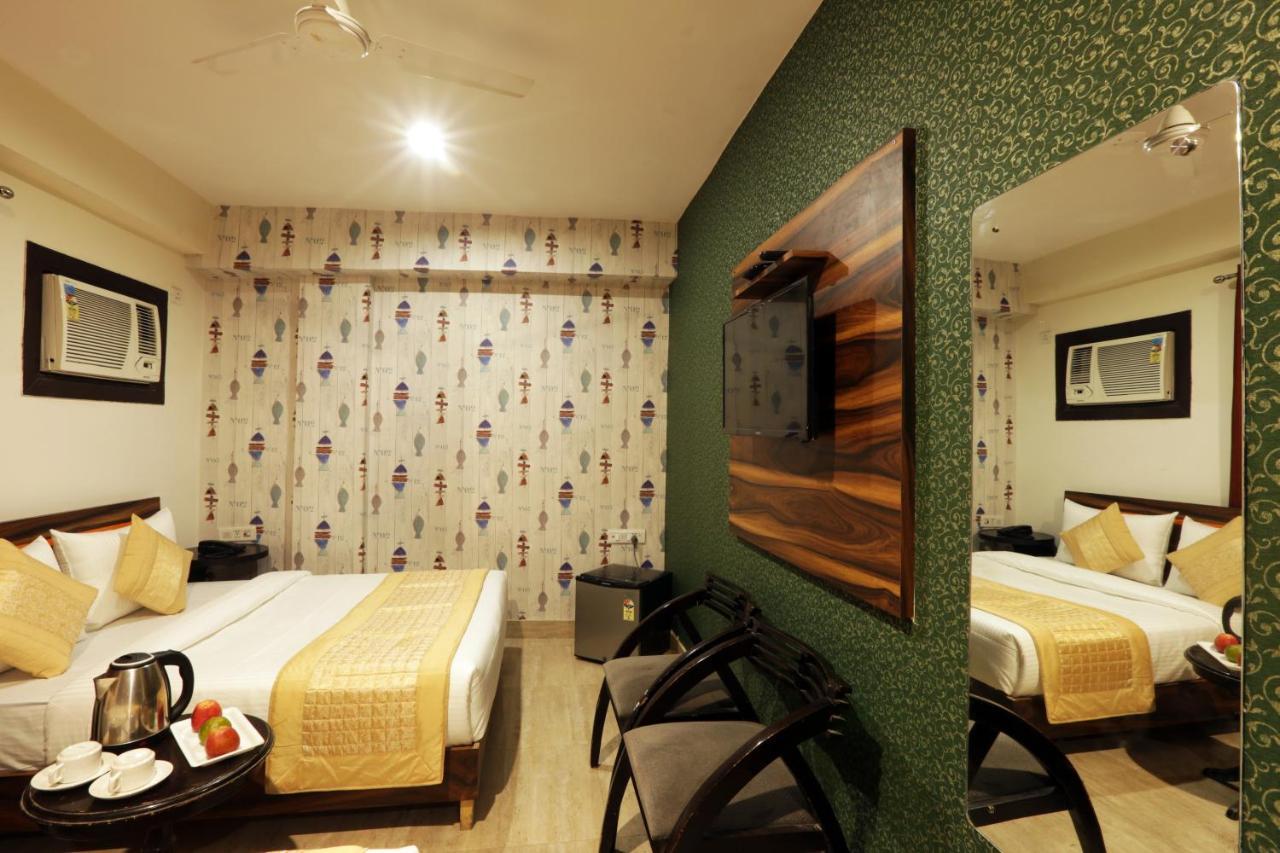 Hotel Ark Wood At Airport 新德里 外观 照片